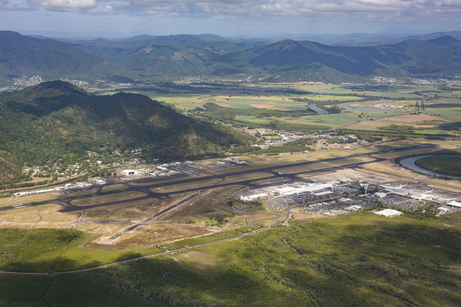 Cairns flygplats